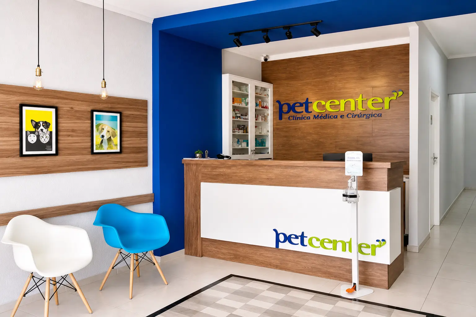 Recepção e sala de espera da Petcenter em Bauru